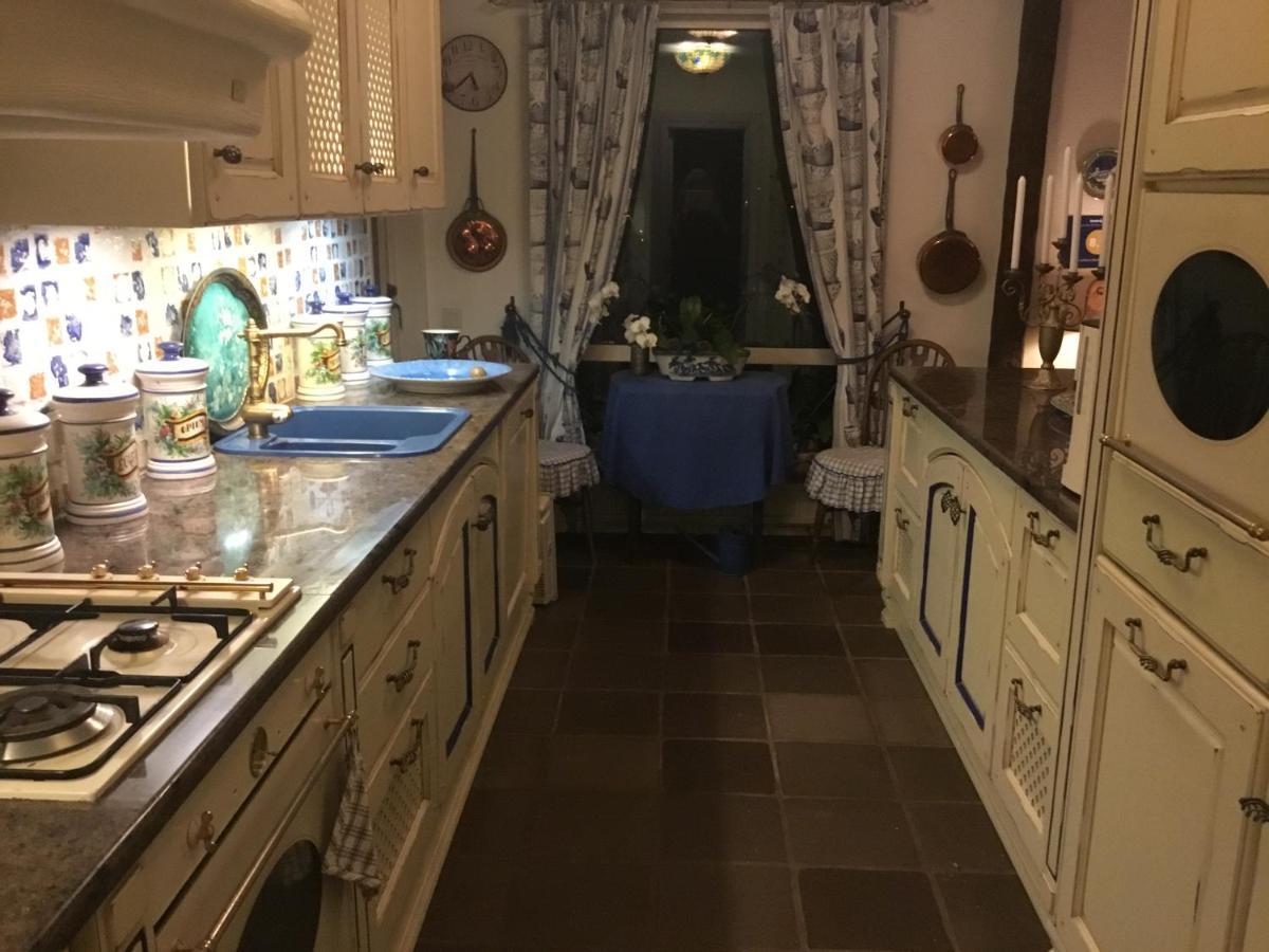 Fornuddens Bed And Breakfast Tyreso Екстериор снимка